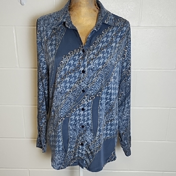 Chain Print Soft Sandwashed Sueded Modal Button Up Shirt Denim Coloration - Picture 1 of 11